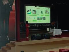 Evrensel Kolej
